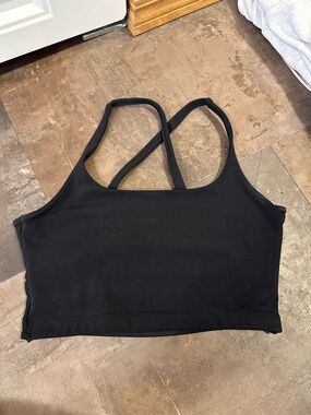 Alphalete Black Crossback Sports Bralette